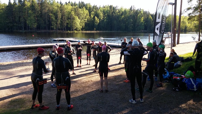 Swimrun kansikuva pienennetty