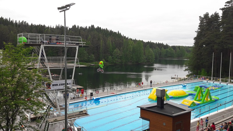 polkupyörähyppy uutinen